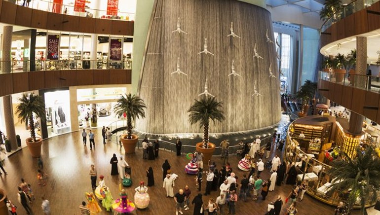 Η αποθέωση του shopping therapy