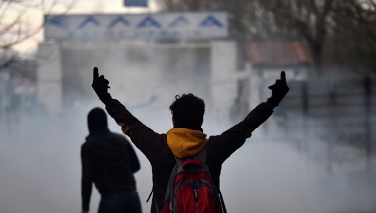 Μήπως πρέπει να μιλήσουν πλέον τα όπλα?