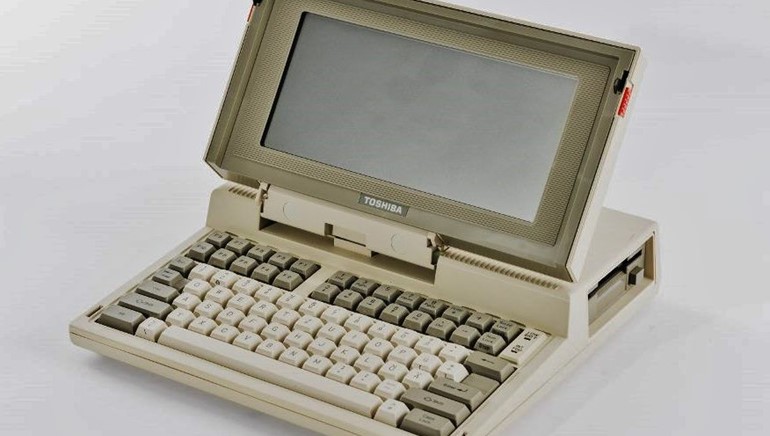 Η Toshiba σταματάει τα laptops