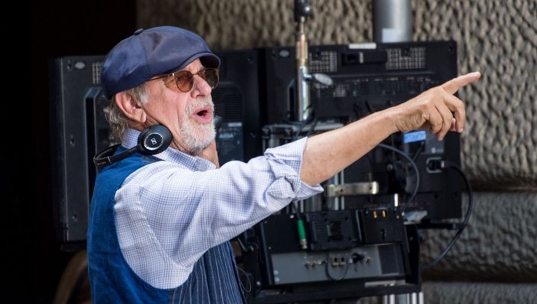 Ο παραμυθάς Steven Spielberg έπιασε κορυφή