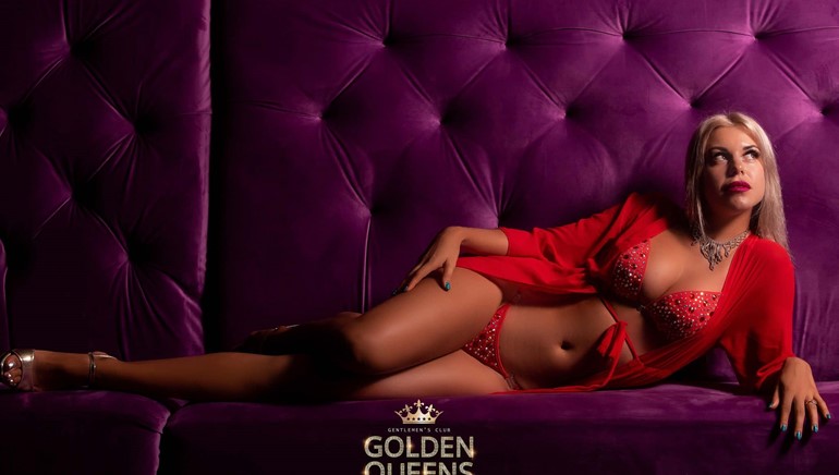 Το neats καλεσμένο στο Golden Queens